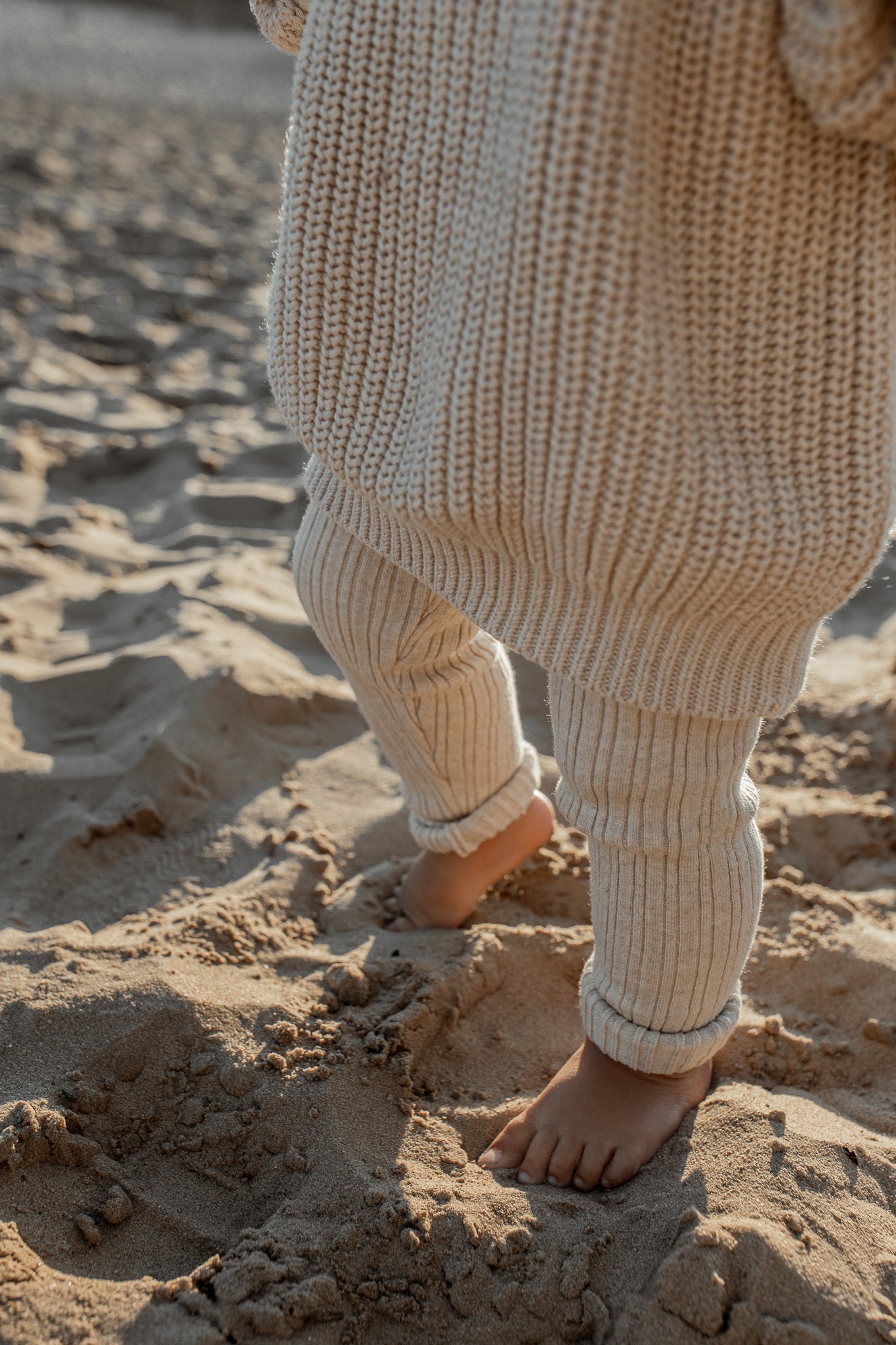 Irregular rib knit Leggings | Oat - romi.
